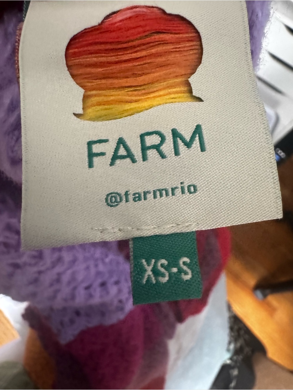 Cozy Colorblock Farm Rio sweater - Picture 6 of 6